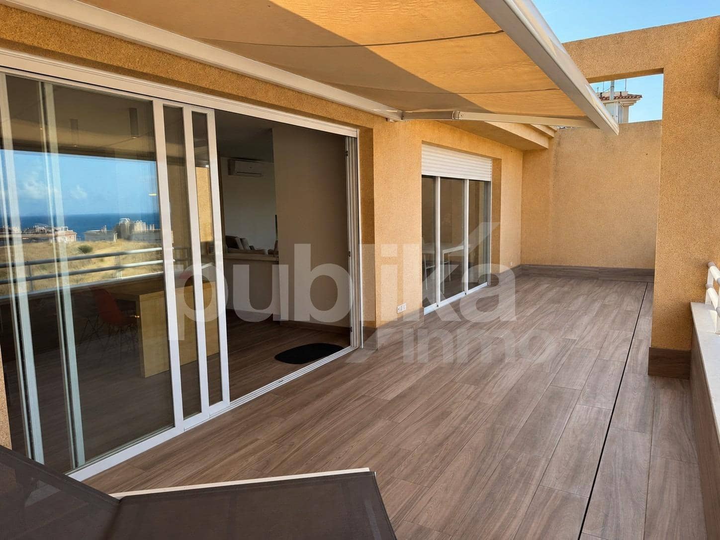 2 quarto Penthouse para venda em Santa Pola com piscina - 525 000 € (Ref: 9942654)