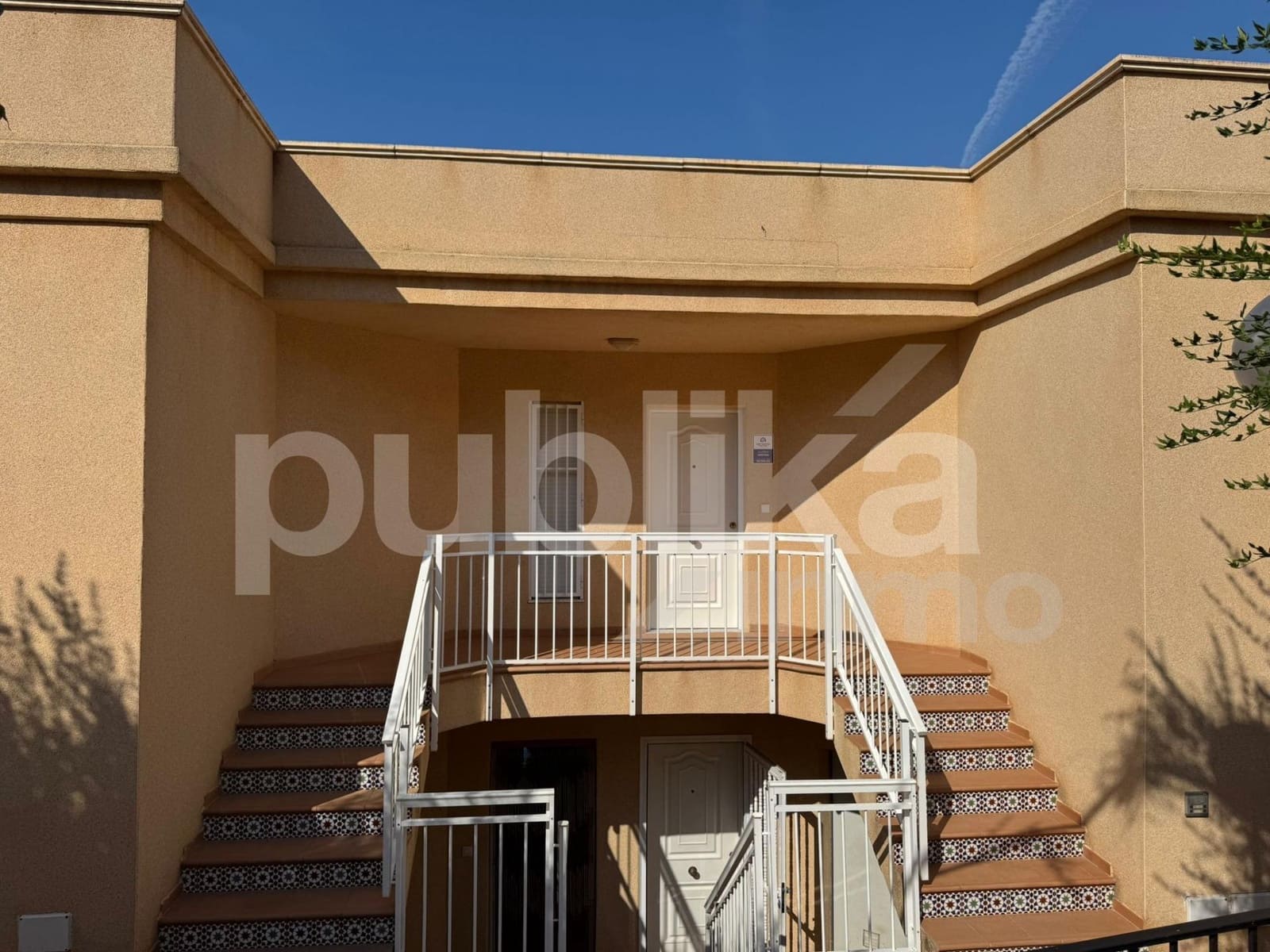 2 quarto Penthouse para venda em Santa Pola com piscina - 525 000 € (Ref: 9942654)