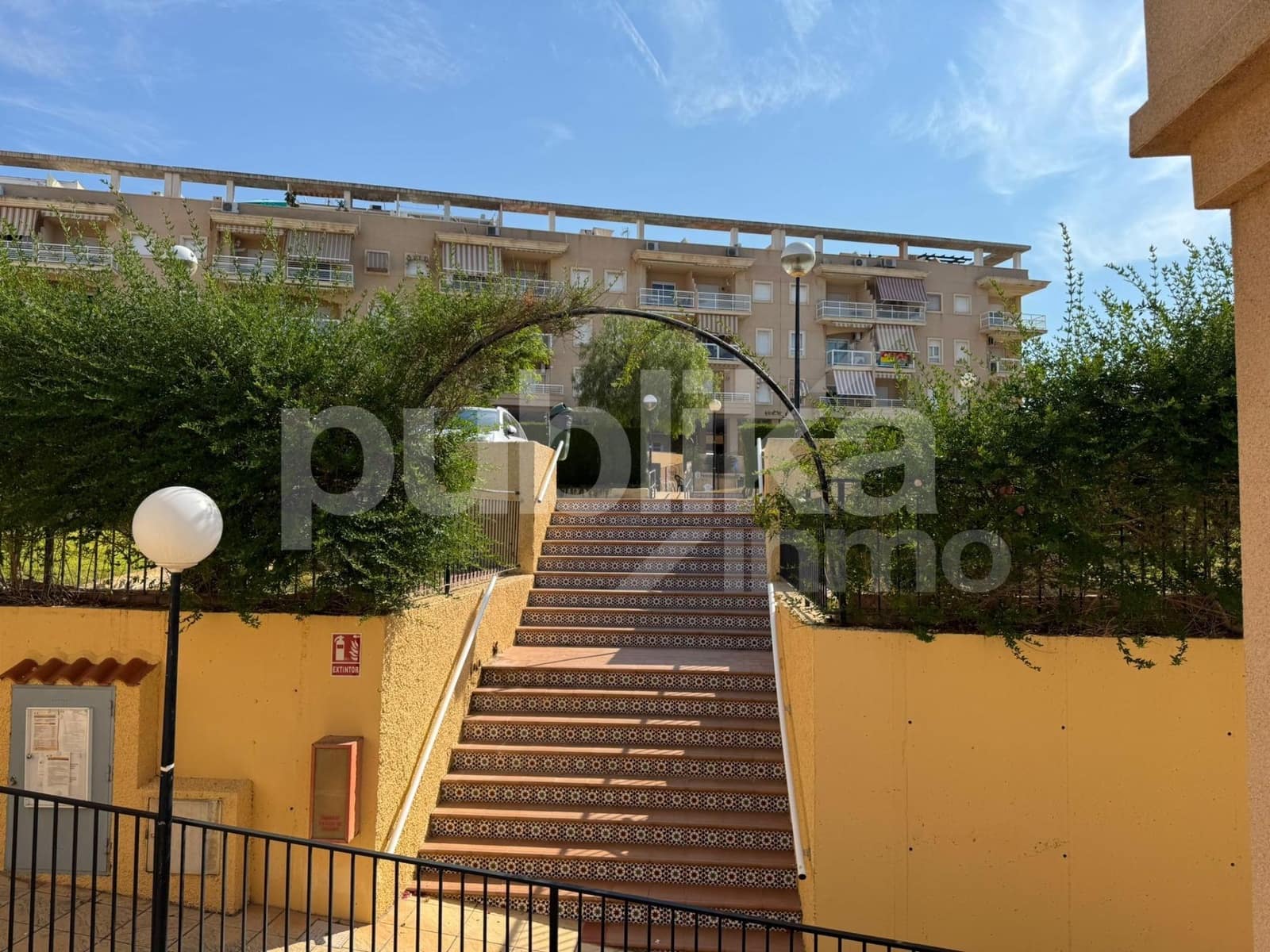 2 quarto Penthouse para venda em Santa Pola com piscina - 525 000 € (Ref: 9942654)