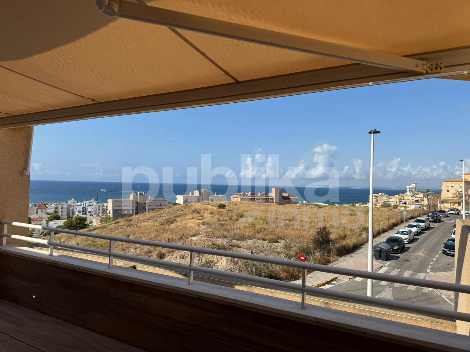2 quarto Penthouse para venda em Santa Pola com piscina - 525 000 € (Ref: 9942654)