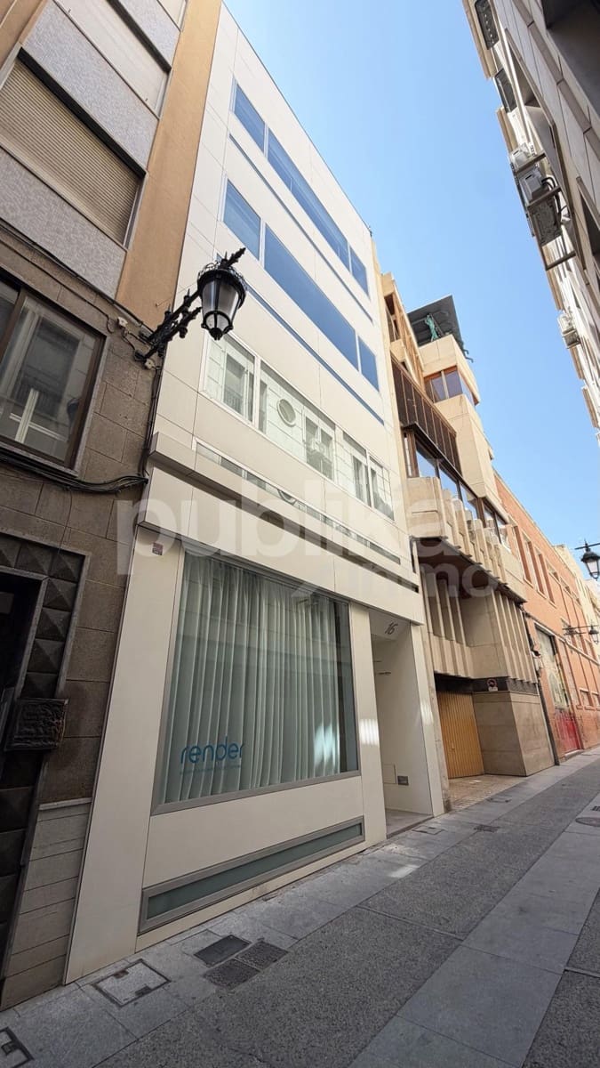 Escritório para arrendar em Elche / Elx - 550 € (Ref: 9949931)