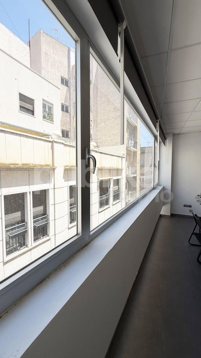 Escritório para arrendar em Elche / Elx - 550 € (Ref: 9949931)