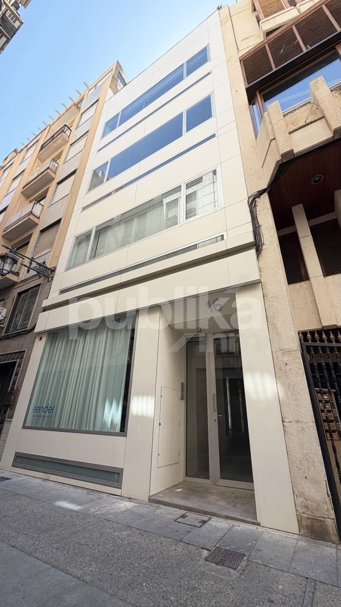 Office for rent in Elche / Elx - € 550 (Ref: 9949931)