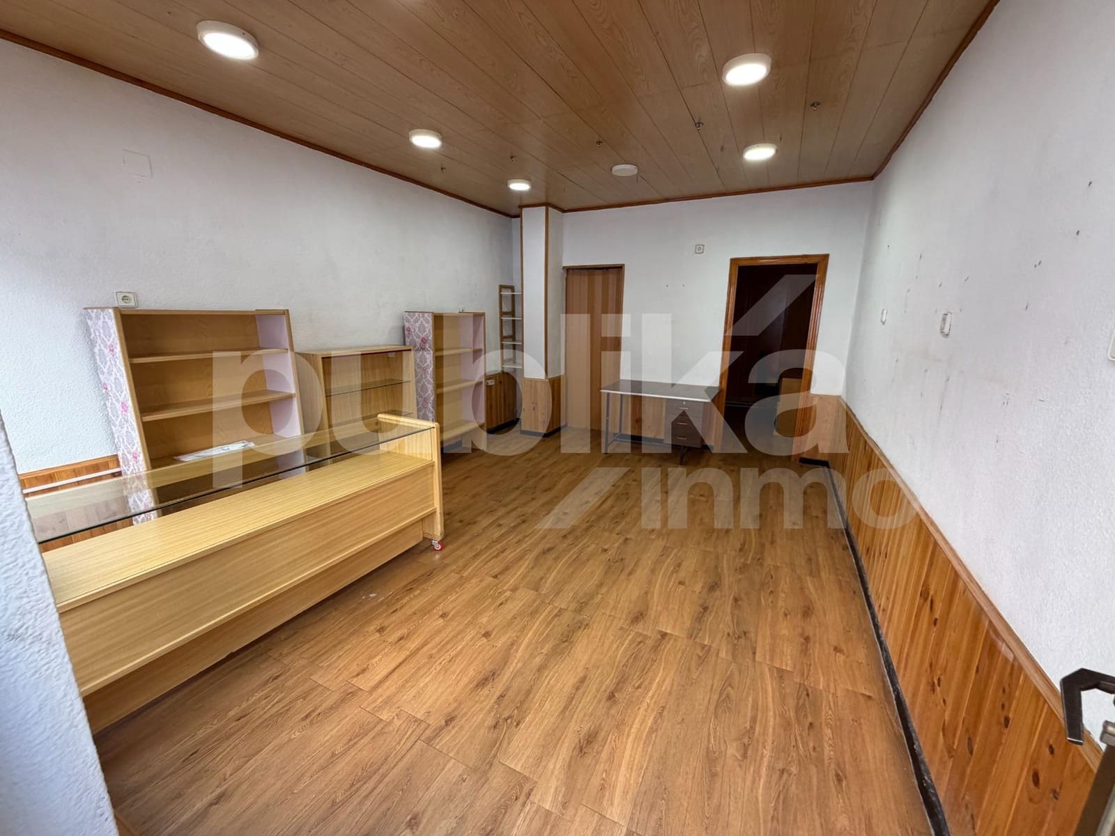 Commercial for rent in Santa Pola - € 450 (Ref: 9954348)
