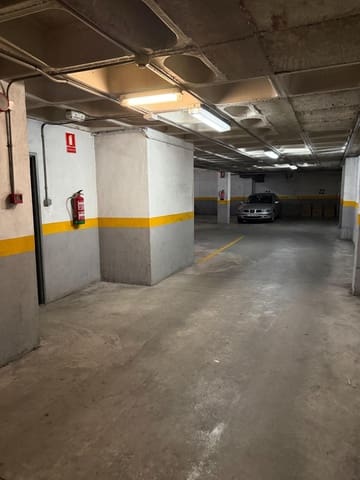 Garasje til salgs i Carrús Oest - El Toscar, Elche / Elx - € 15 000 (Ref: 9983114)