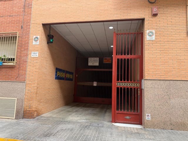 Garasje til salgs i Carrús Oest - El Toscar, Elche / Elx - € 15 000 (Ref: 9983114)