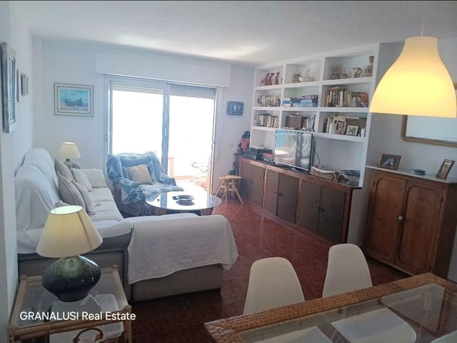 3 bedroom Apartment for rent in Almuñécar with garage - € 990 (Ref: 10072968)