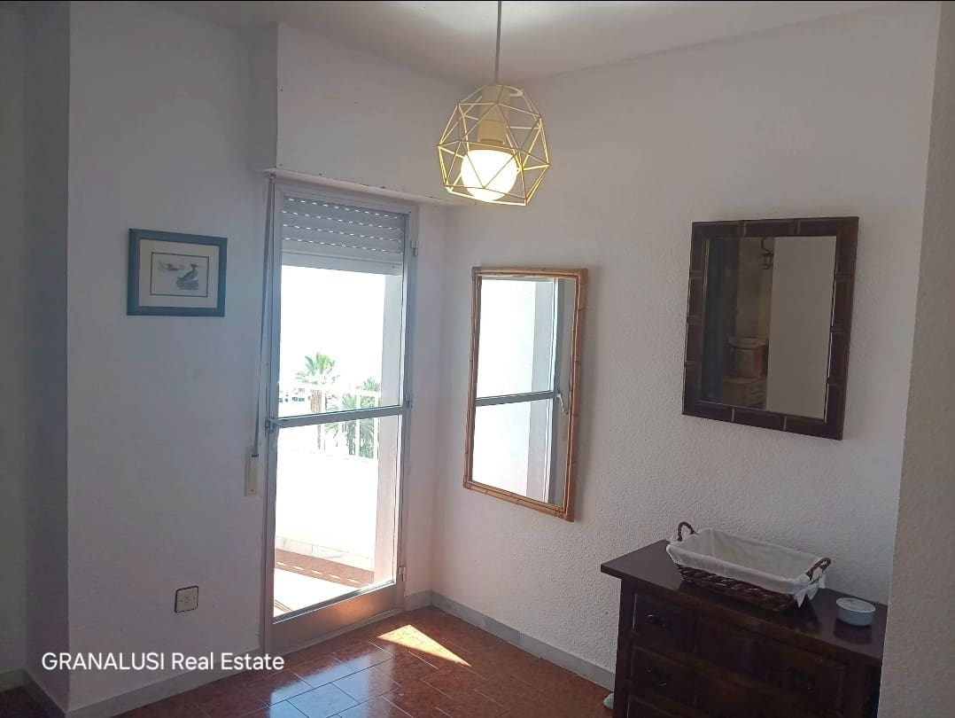 Apartamento de 3 habitaciones en Almuñécar en alquiler con garaje - 990 € (Ref: 10072968)