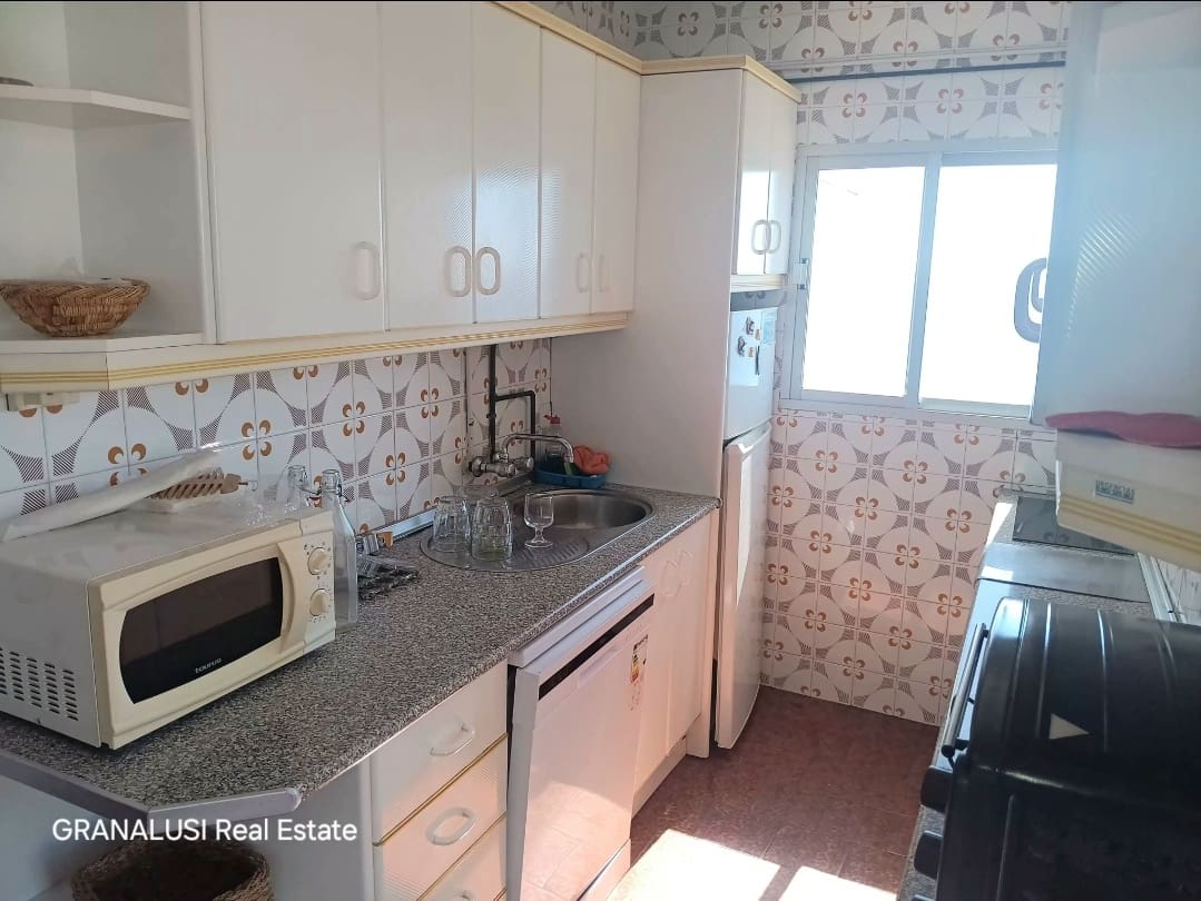 Apartamento de 3 habitaciones en Almuñécar en alquiler con garaje - 990 € (Ref: 10072968)