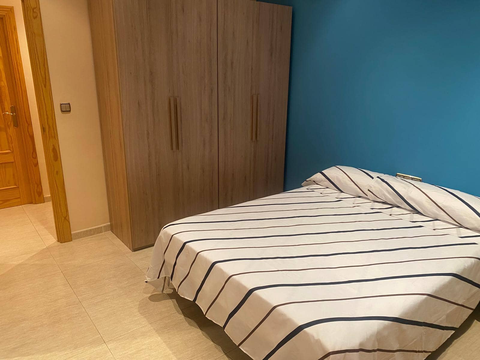 5 soveværelse Rækkehus til leje i Almunecar med garage - € 1.500 (Ref: 10078693)