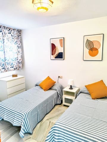 2 makuuhuone Ranta-asunto vuokrattavana paikassa Almuñécar - 676 € (Ref: 10141619)