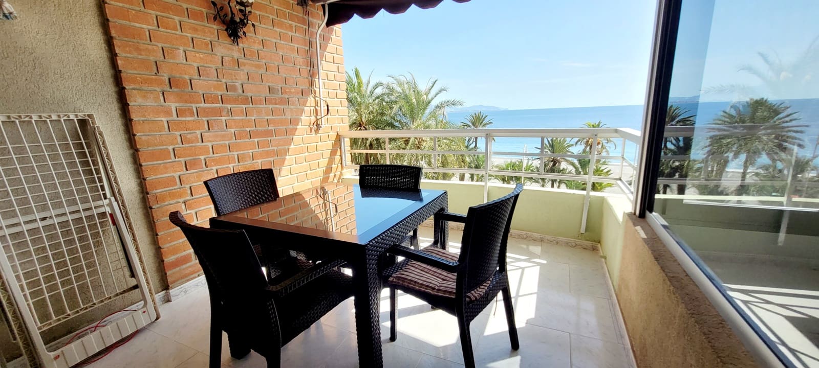2 slaapkamer Strandappartement te huur in Almunecar - € 1.150 (Ref: 10160536)
