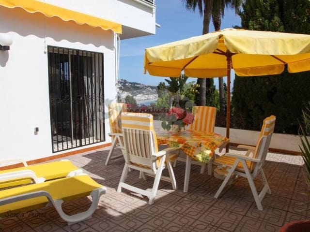 5 soveværelse Villa til salg i La Herradura, Almuñécar med garage - € 930.000 (Ref: 6785629)