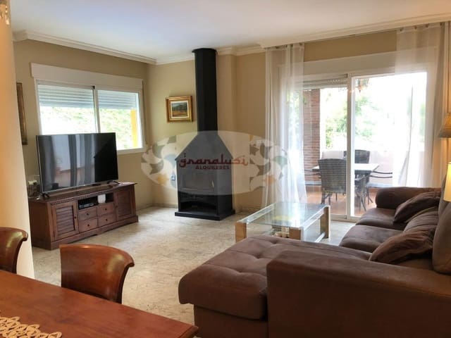 3 quarto Moradia para arrendar em Almuñécar com piscina garagem - 1 600 € (Ref: 6785639)