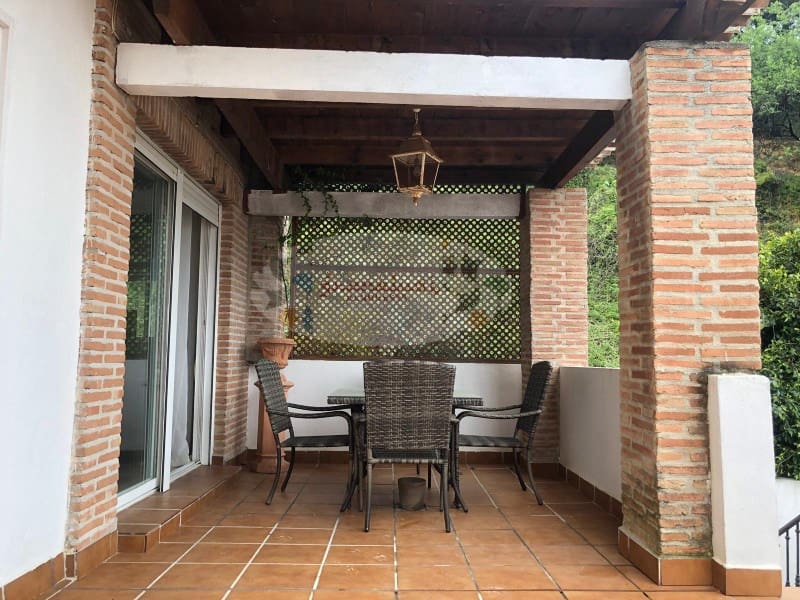 3 makuuhuone Huvila vuokrattavana paikassa Almunecar mukana uima-altaan 
autotalli - 1 600 € (Ref: 6785639)