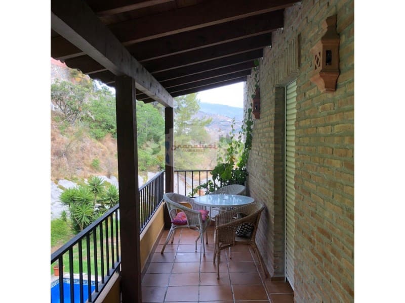 3 makuuhuone Huvila vuokrattavana paikassa Almunecar mukana uima-altaan 
autotalli - 1 600 € (Ref: 6785639)