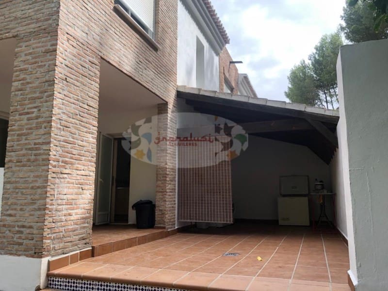 3 makuuhuone Huvila vuokrattavana paikassa Almunecar mukana uima-altaan 
autotalli - 1 600 € (Ref: 6785639)