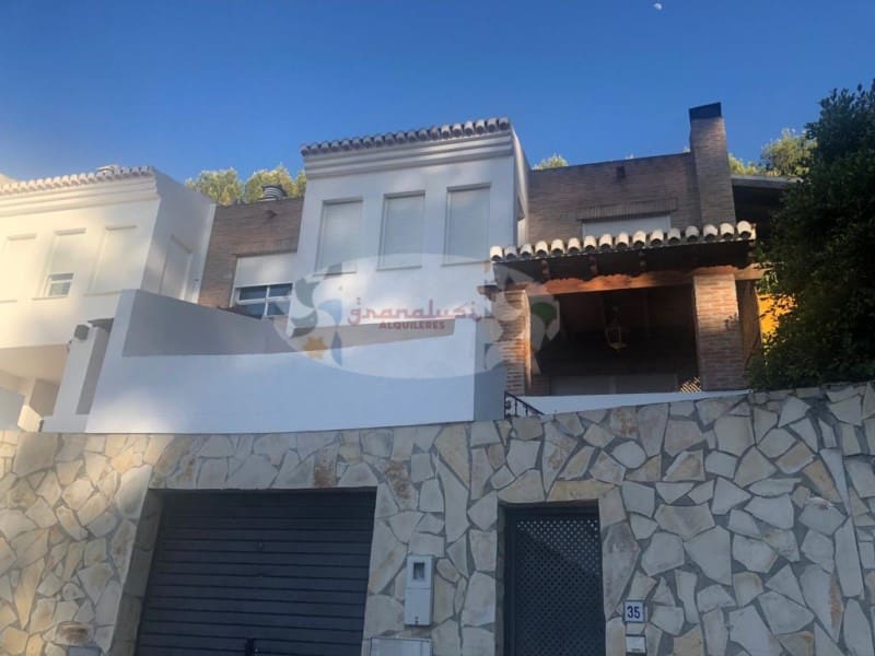 3 makuuhuone Huvila vuokrattavana paikassa Almunecar mukana uima-altaan 
autotalli - 1 600 € (Ref: 6785639)