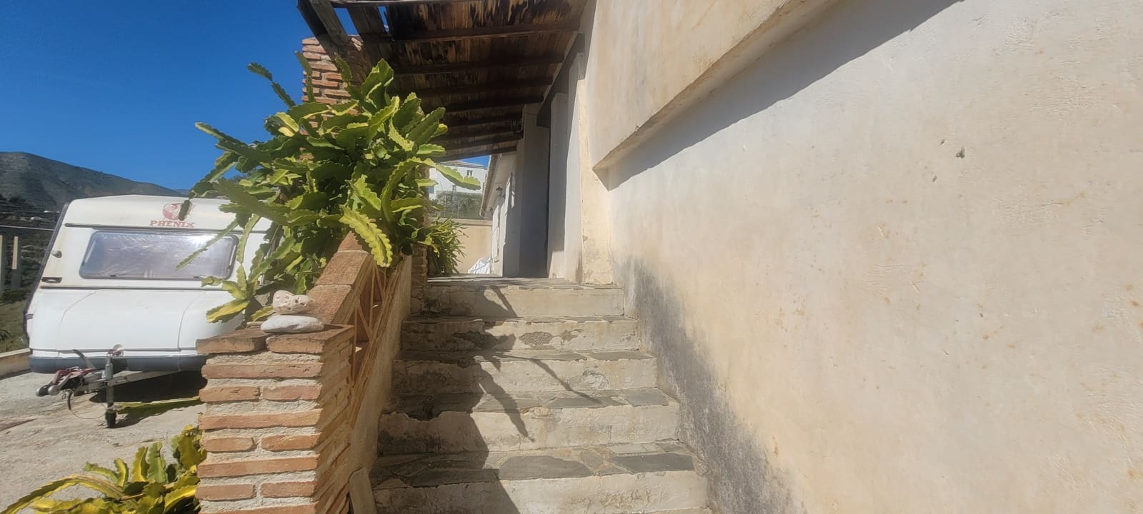 3 bedroom Villa for sale in Almunecar with garage - € 225,000 (Ref: 6785669)