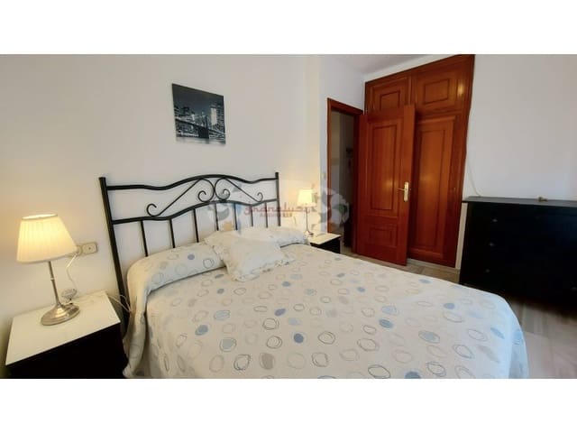 2 bedroom Flat for rent in Almuñécar with garage - € 750 (Ref: 7015308)