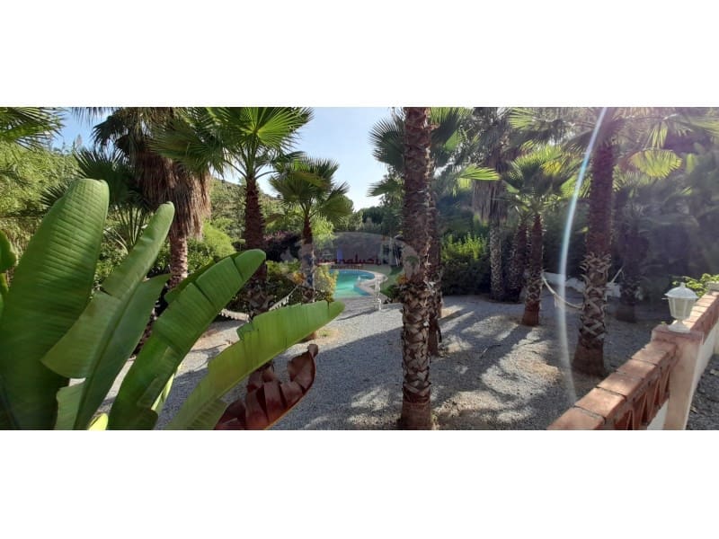 8 soveværelse Villa til salg i Jete med garage - € 1.300.000 (Ref: 7021255)