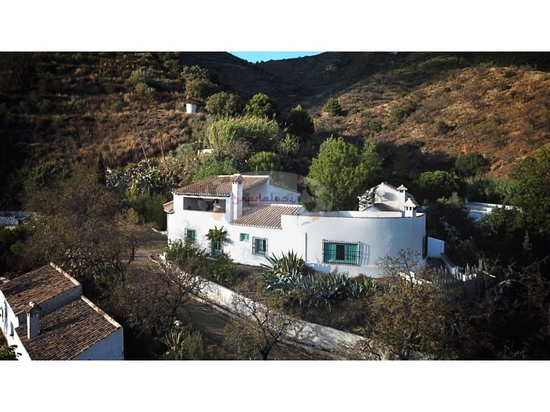 8 soveværelse Villa til salg i Jete med garage - € 1.300.000 (Ref: 7021255)