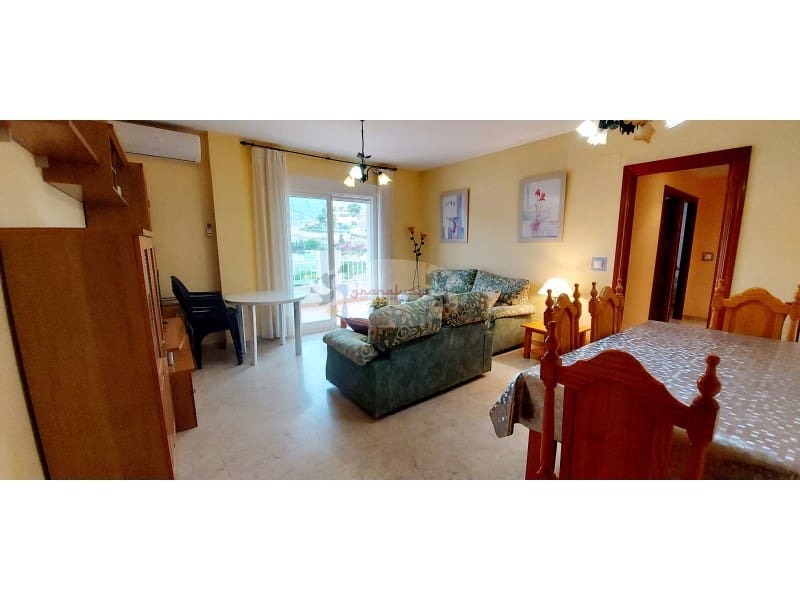 3 quarto Apartamento para arrendar em La Herradura - 990 € (Ref: 7112454)