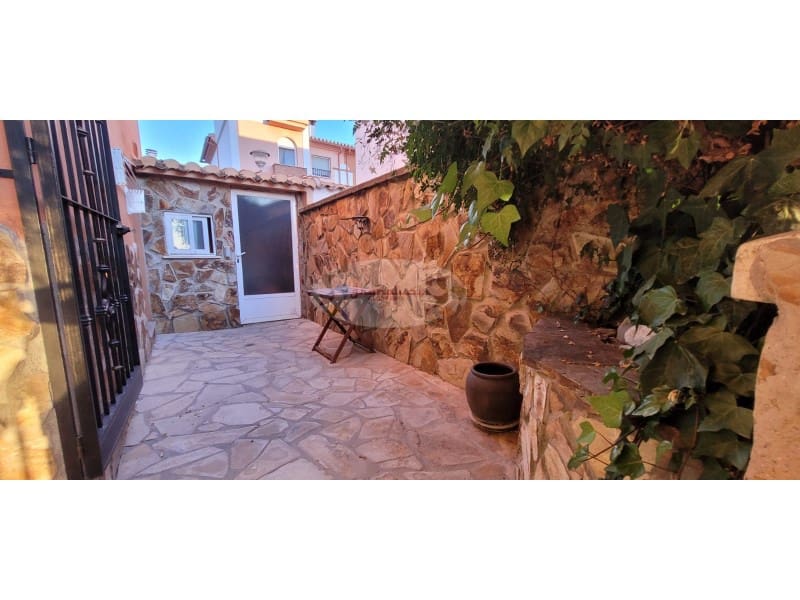 3 soverom Villa til salgs i Ogijares med garasje - € 280 000 (Ref: 7260860)