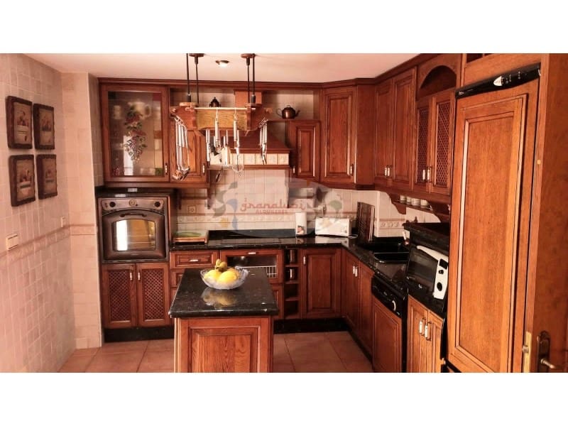 3 soveværelse Villa til leje i Almunecar med garage - € 1.500 (Ref: 7454331)