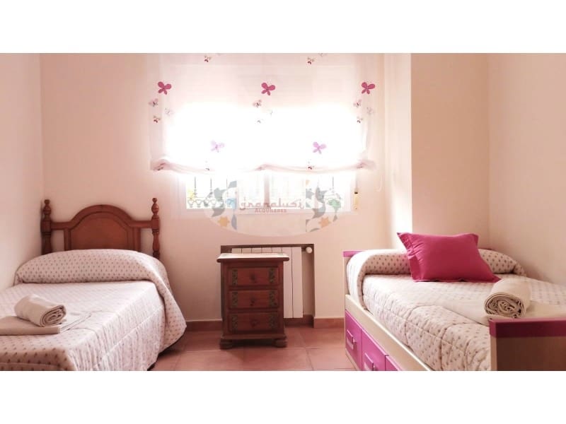 3 soveværelse Villa til leje i Almunecar med garage - € 1.500 (Ref: 7454331)