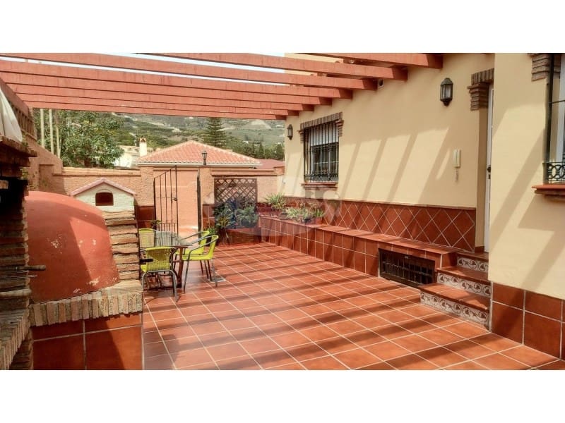 3 soveværelse Villa til leje i Almunecar med garage - € 1.500 (Ref: 7454331)