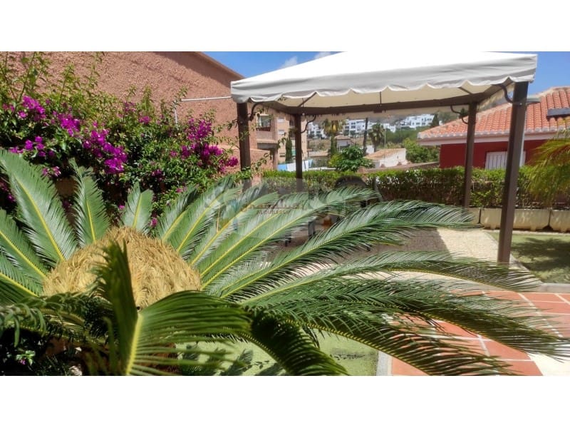 3 soveværelse Villa til leje i Almunecar med garage - € 1.500 (Ref: 7454331)