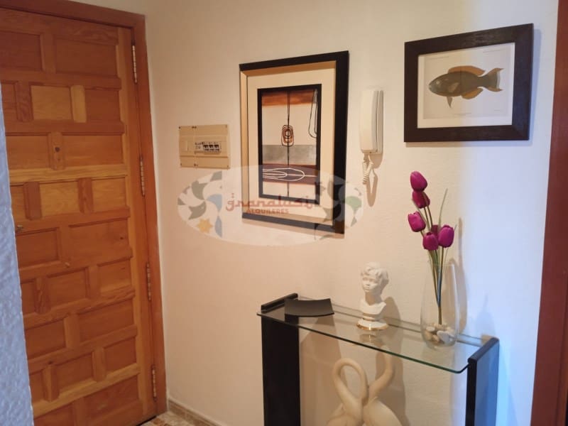 2 soveværelse Lejlighed til leje i Almunecar - € 750 (Ref: 7790123)