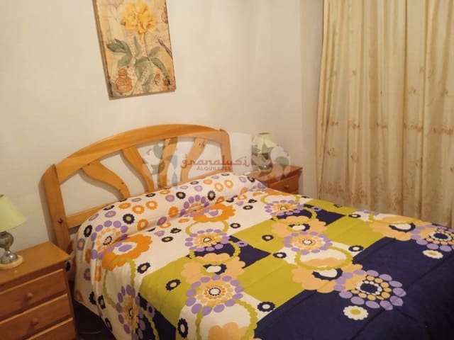 2 soveværelse Lejlighed til leje i Almuñécar - € 750 (Ref: 7790123)