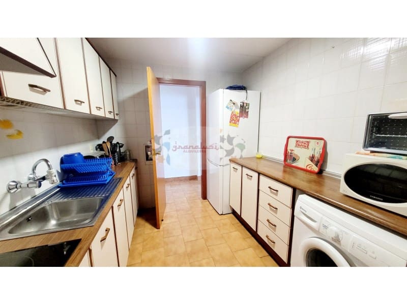 2 soveværelse Lejlighed til leje i Almunecar - € 790 (Ref: 7894483)