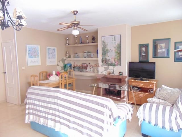 3 bedroom Villa for rent in Almuñécar with garage - € 950 (Ref: 8549320)