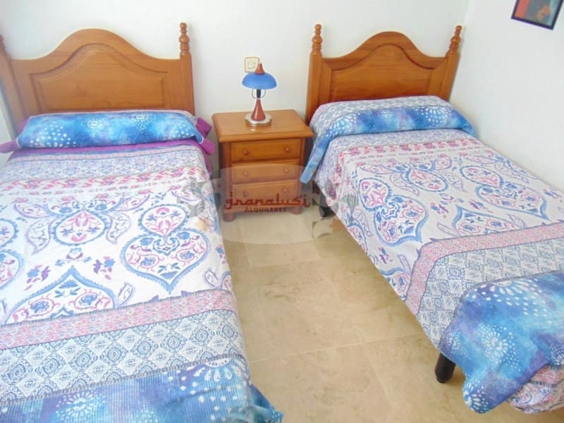 3 soveværelse Villa til leje i Almunecar med garage - € 950 (Ref: 8549320)