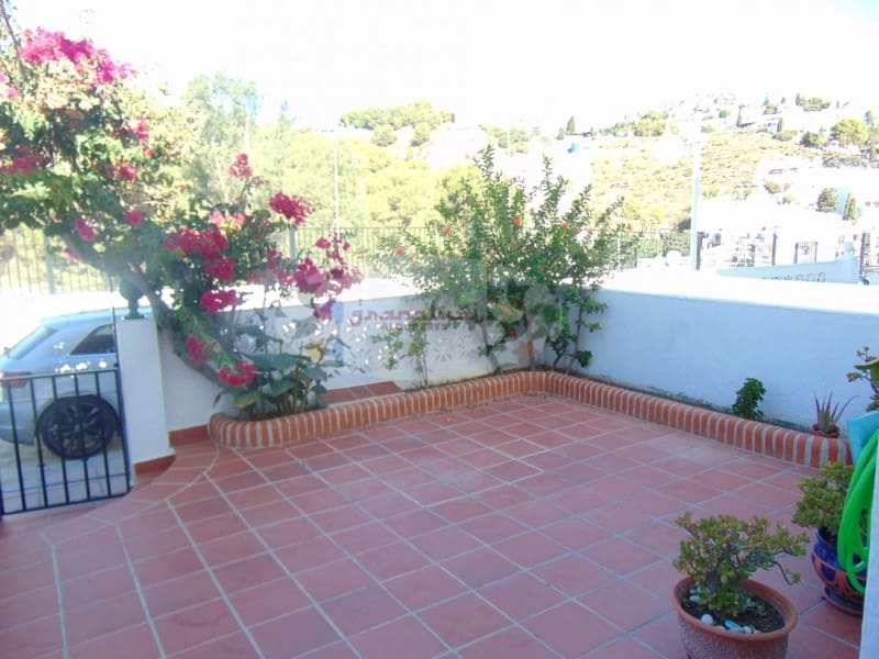 3 soveværelse Villa til leje i Almunecar med garage - € 950 (Ref: 8549320)