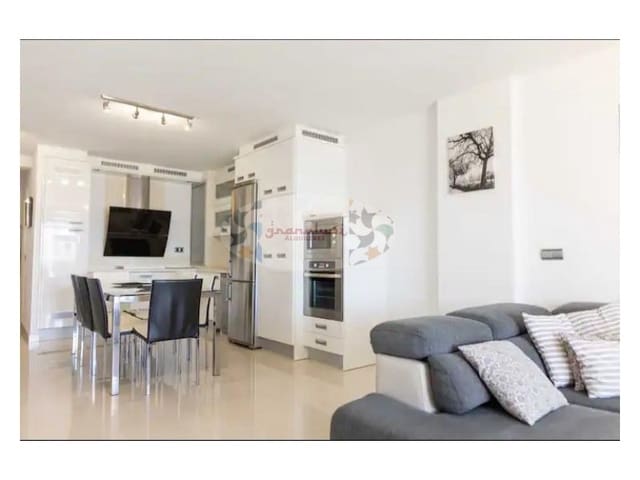 3 quarto Apartamento para arrendar em Almuñécar com garagem - 990 € (Ref: 8577656)