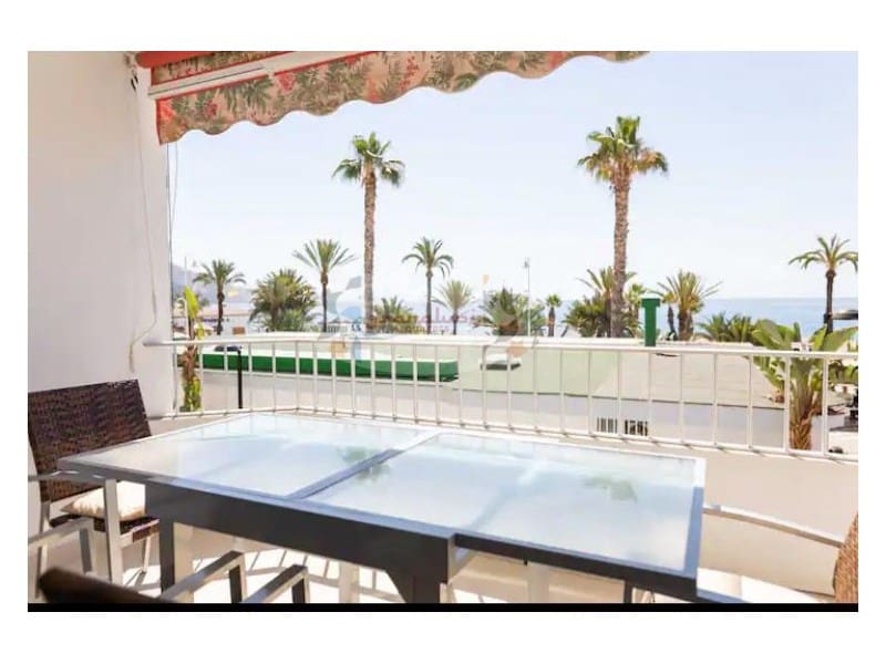 3 soveværelse Lejlighed til leje i Almunecar med garage - € 990 (Ref: 8577656)