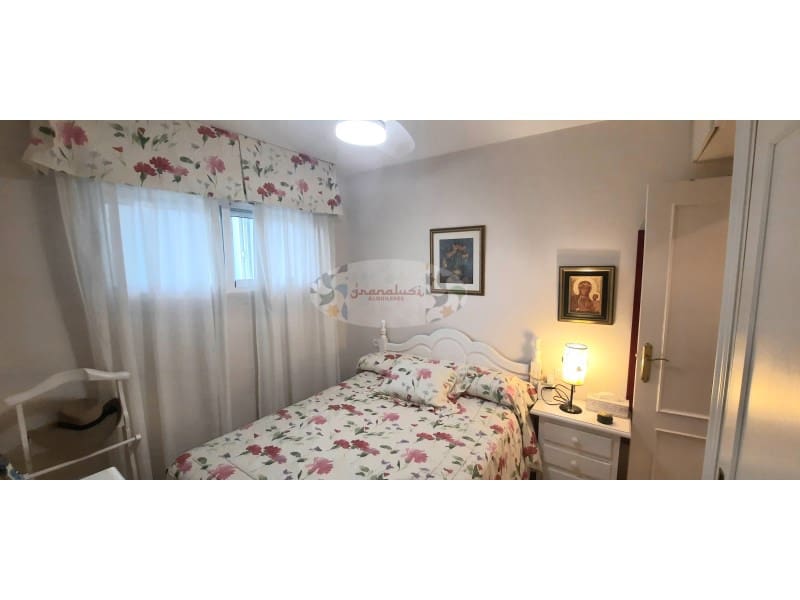 2 soveværelse Lejlighed til leje i Almunecar med garage - € 790 (Ref: 8622944)