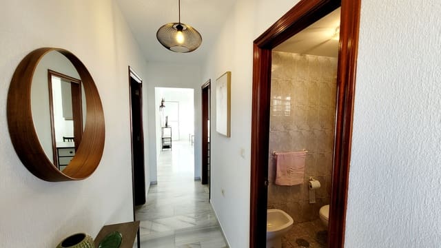 2 soveværelse Strandlejlighed til leje i Almuñécar - € 750 (Ref: 9124326)