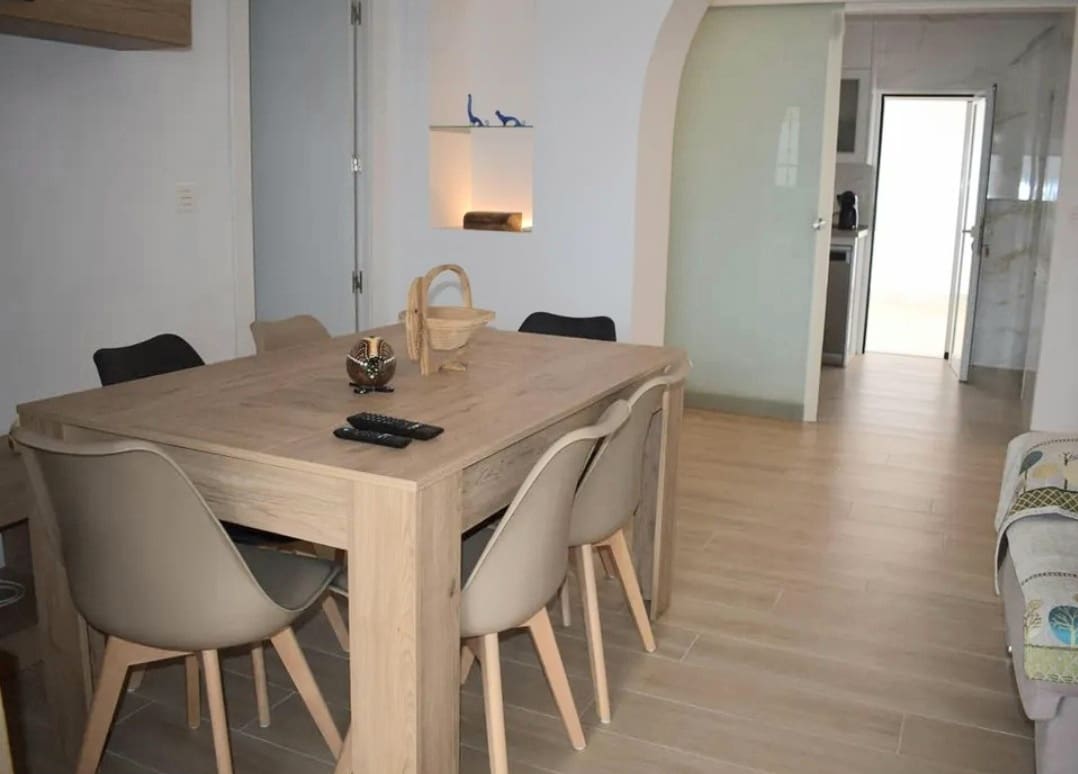 4 sovrum Hus att hyra i Almunecar med garage - 1 400 € (Ref: 9126617)