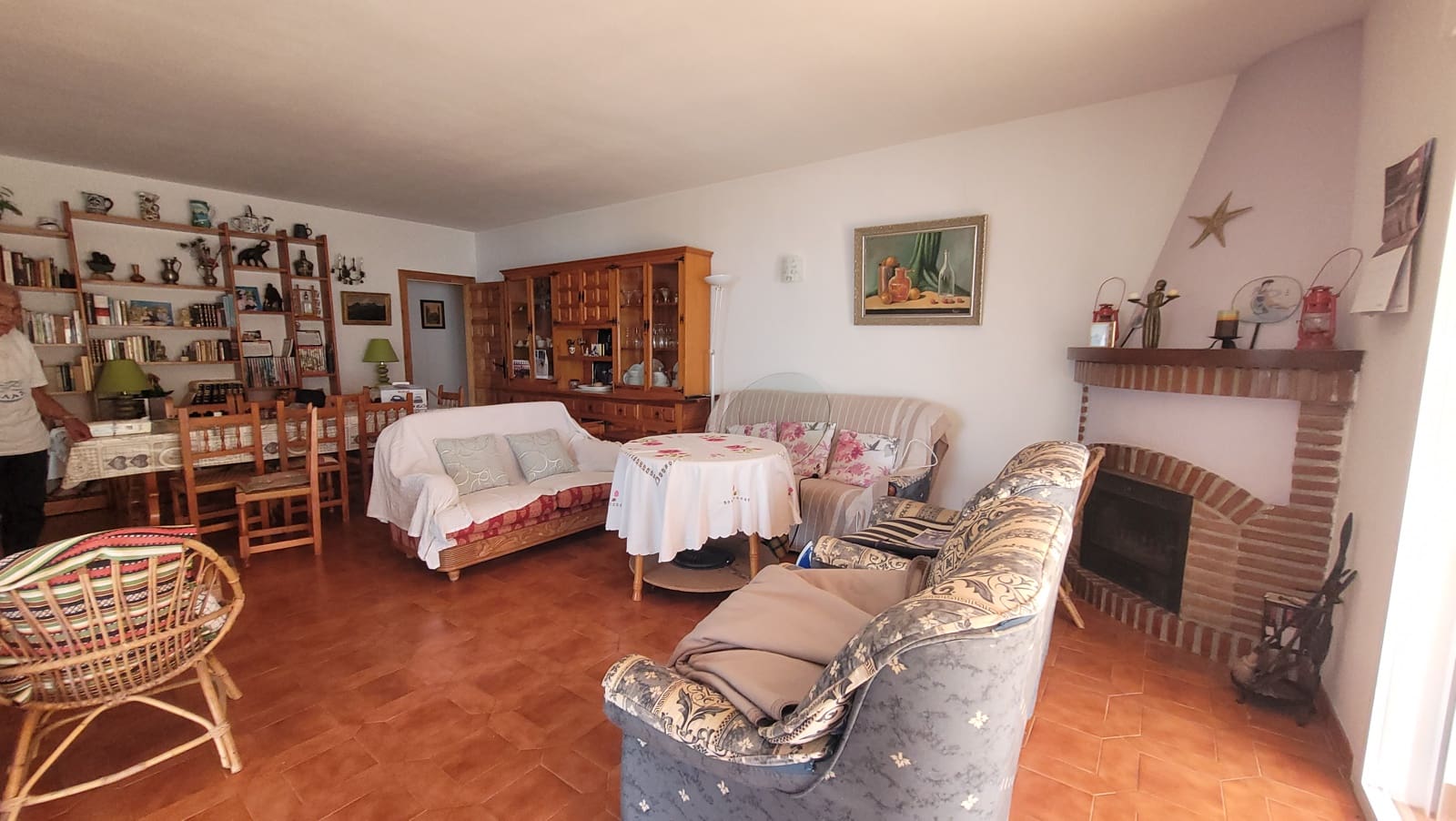 3 soveværelse Villa til leje i Almunecar med swimmingpool garage - € 1.500 (Ref: 9136720)