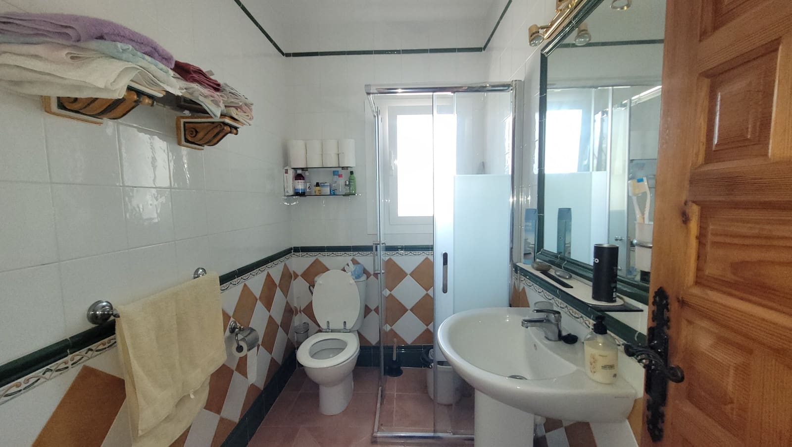 3 soveværelse Villa til leje i Almunecar med swimmingpool garage - € 1.500 (Ref: 9136720)