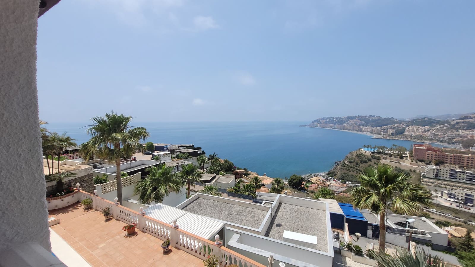 3 soveværelse Villa til leje i Almunecar med swimmingpool garage - € 1.500 (Ref: 9136720)