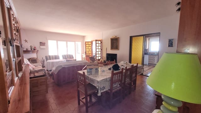 3 bedroom Villa for rent in Almuñécar with pool garage - € 1,500 (Ref: 9136720)