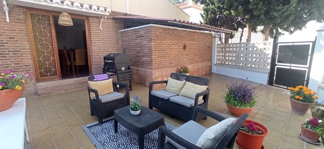 3 slaapkamer Huis te huur in Almuñécar met garage - € 1.500 (Ref: 9784340)