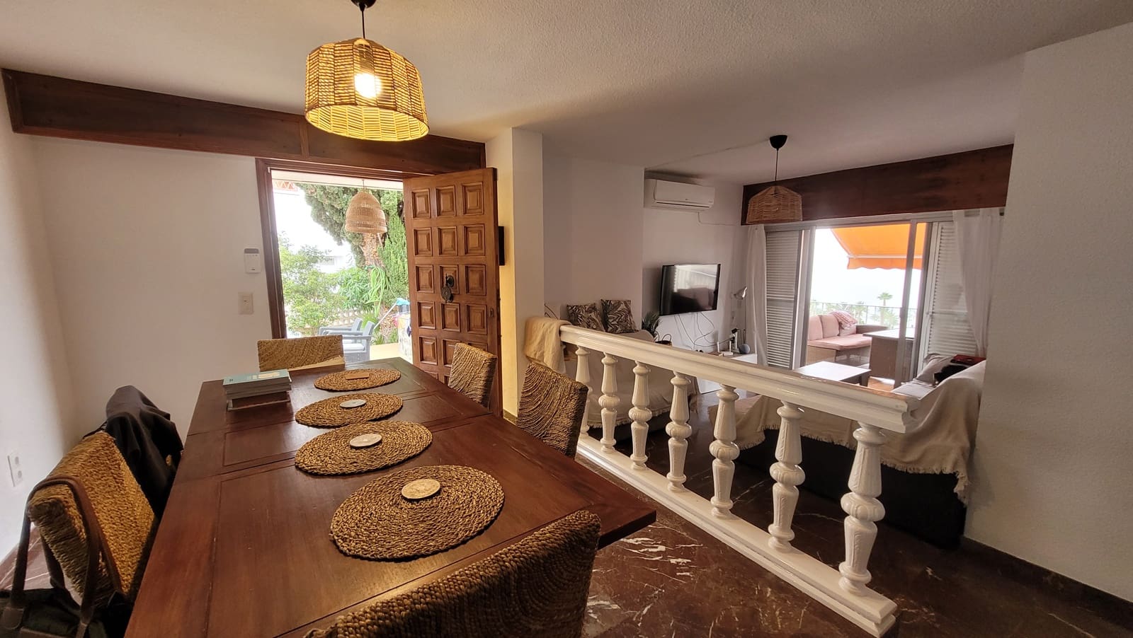 3 slaapkamer Huis te huur in Almunecar met garage - € 1.500 (Ref: 9784340)