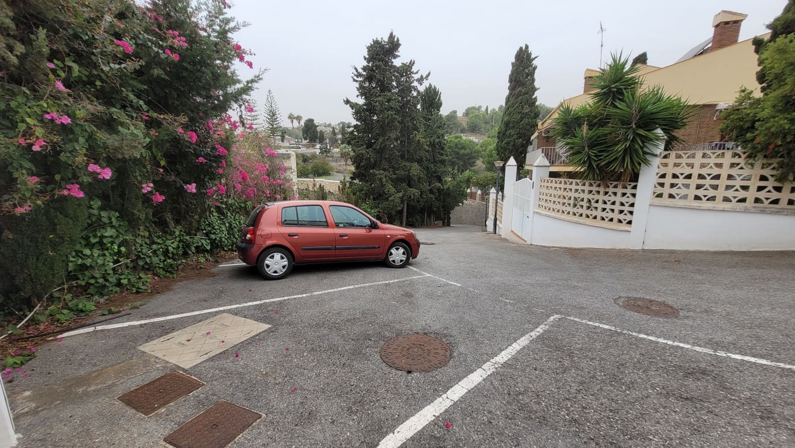 3 slaapkamer Huis te huur in Almunecar met garage - € 1.500 (Ref: 9784340)